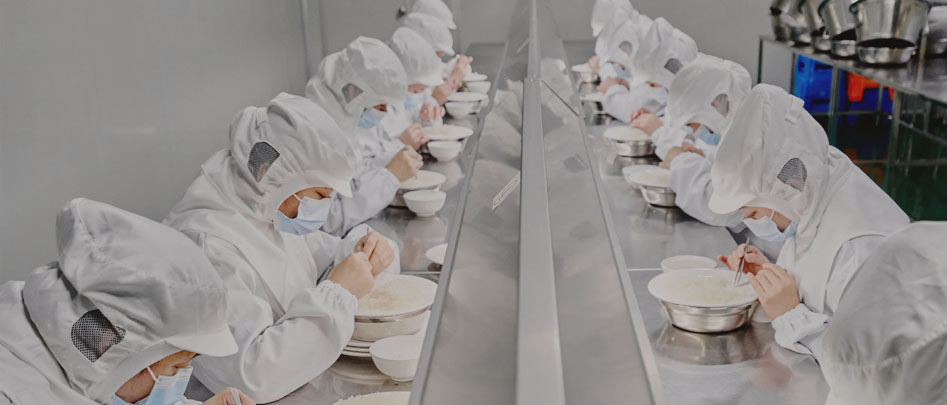 车间消毒，严格卫生要求